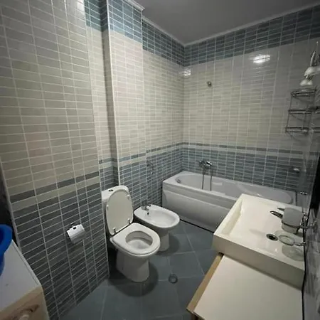 Lovely 2 Bedroom Unit With Beach View Golem  Exterior photo