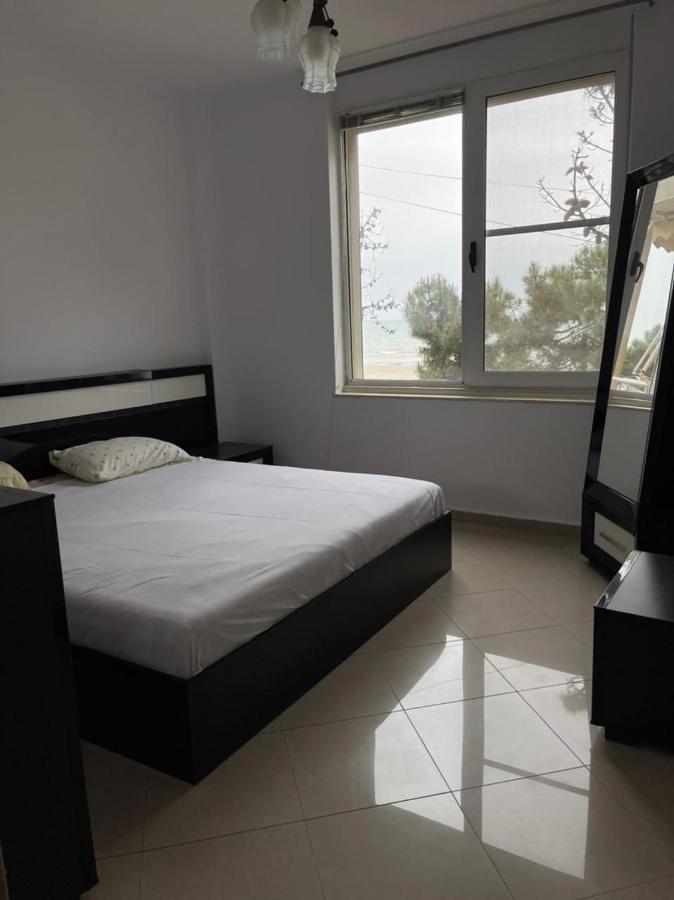 Lovely 2 Bedroom Unit With View Apartment Golem (Tirana)